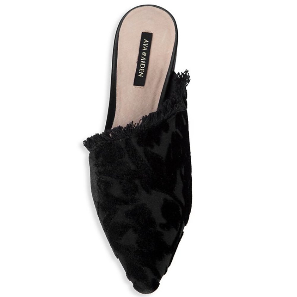 NEW AVA & AIDEN Women Bailey Burnished Velvet Fringe Trim Asymmetric Mule Slip - Picture 5 of 7